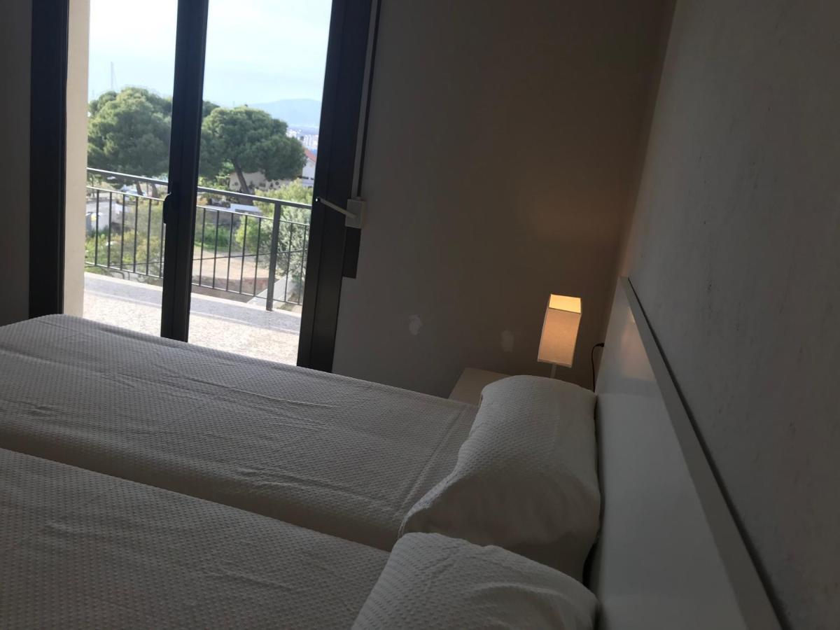 Far Bay Apartment Росес Екстериор снимка